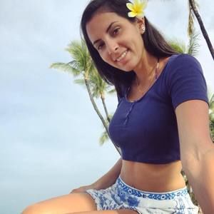 Meet your Posher, Mayara